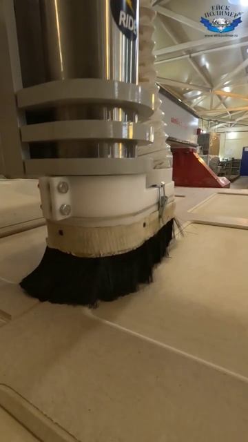 Фрезерный станок с ЧПУ в нашем производстве смотреть онлайн