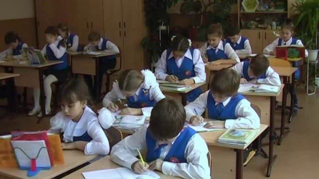 Русский язык, 4 класс. "Правописание безударных личных окончаний глаголов" (Подугольникова В.Н.) смотреть онлайн