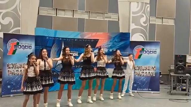 Студия вокала #Кристалл Песня #Ты_меня_не_оставляй смотреть онлайн