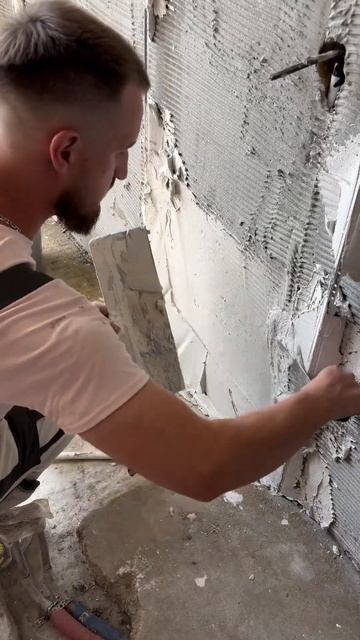 Все стены сделаны под плиточный клей после предыдущих смотреть онлайн