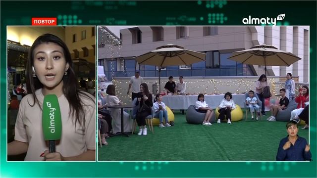 Литературная терраса: в Алматы появилась библиотека под открытым небом