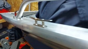 ЛОДКА БРИЗ 390. Лёгкая доработка лодки и прицепа.