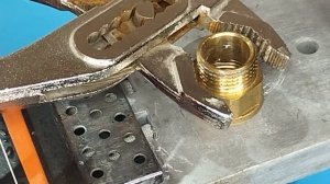 Теперь ВРЕЗКА КРАНА в полипропиленовую трубу - не проб