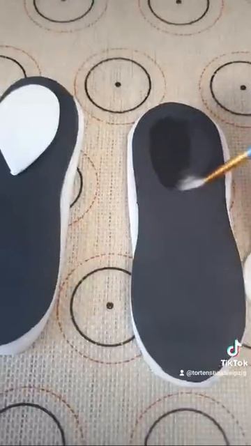 футбол,футбольные бутсы из мастики смотреть онлайн