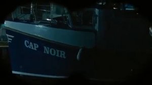 СТРАХ ПЕРЕД ВОДОЙ триллер