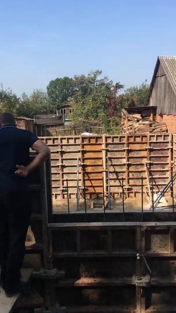 Заливка вертикальных бетонных конструкций конструкц? смотреть онлайн