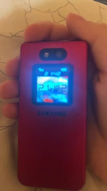 Все обои внешнего дисплея Samsung SGH E870 смотреть онлайн