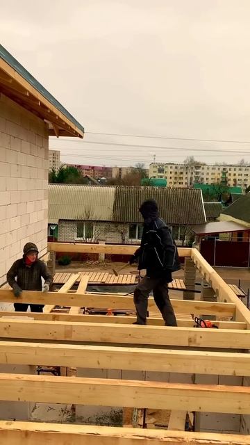 Монтаж (установка) деревянных балок перекрытия смотреть онлайн