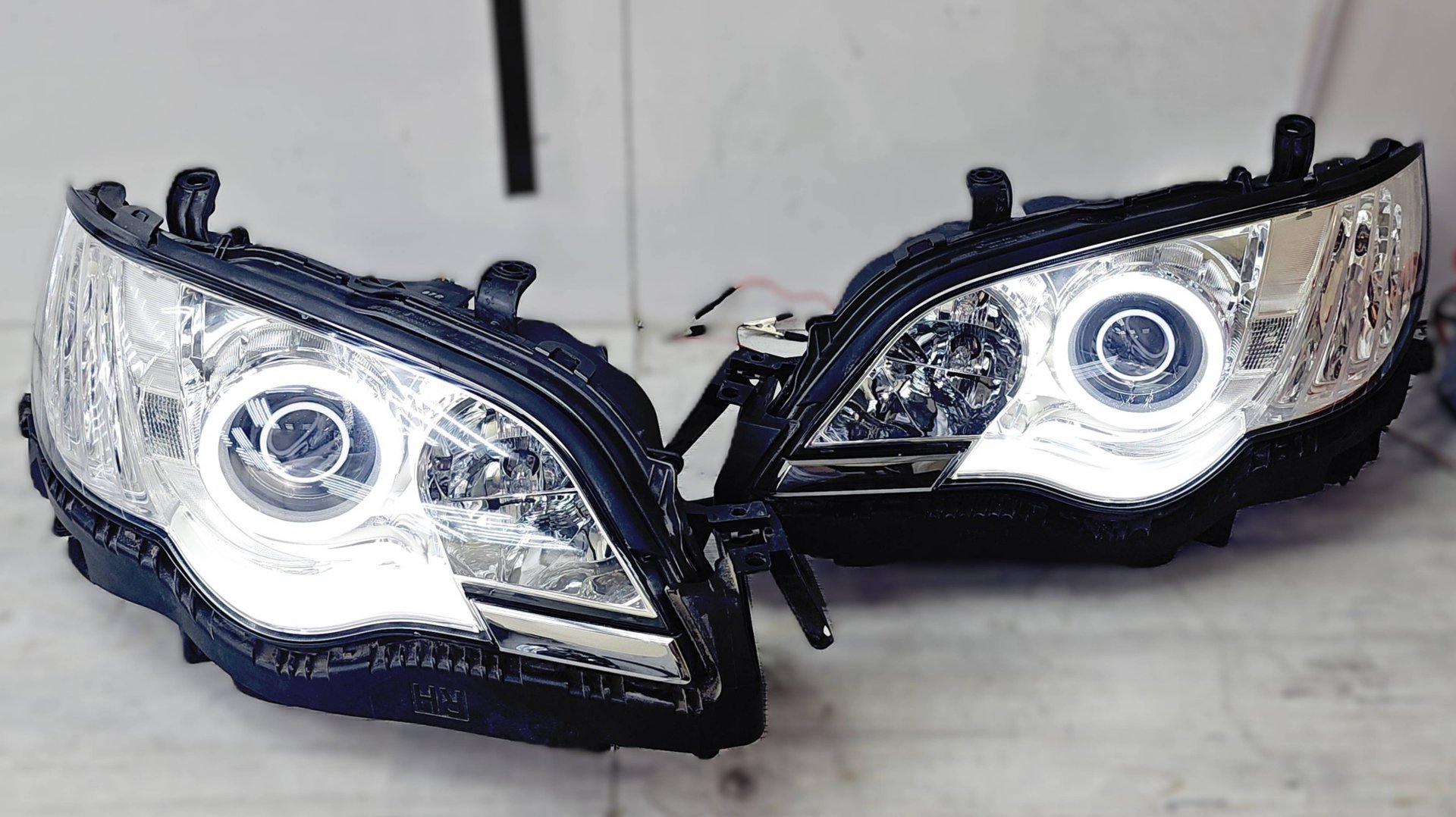 Subaru Outback модернизация оптики смотреть онлайн