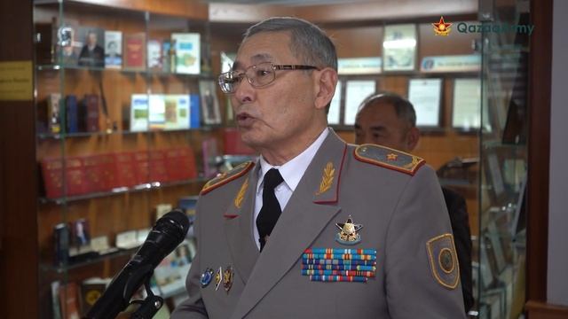 В Алматы открылся выставочный уголок, посвященный дос смотреть онлайн