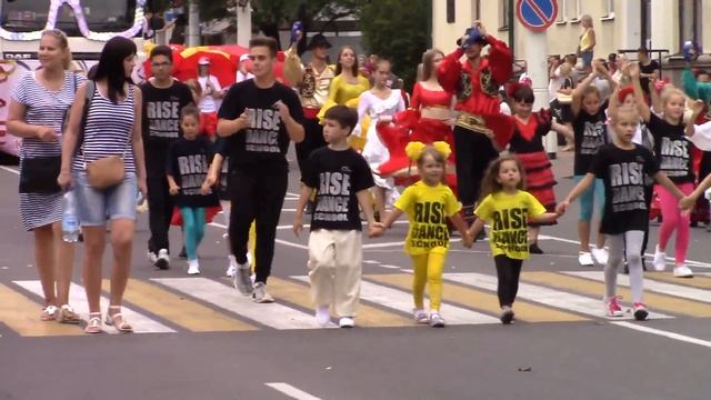 КАРНАВАЛ В БРЕСТЕ