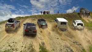 Битва в ГОРУ! на ВНЕДОРОЖНИКАХ! Ауди удивила!