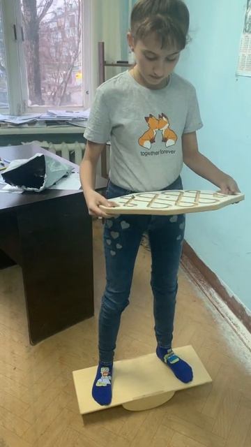 Работа с балансировочными досками (ноги и руки одновр? смотреть онлайн