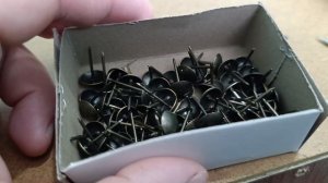 Прикрепляем ДВП к шкафу! Простейший способ!