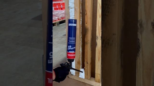 Тест монтажной пены PENOSIL – равномерный выход! смотреть онлайн