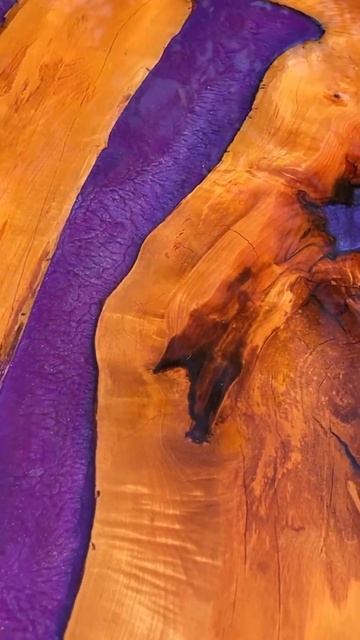 Стол из груши и смолы Творческая студия Гликман #diy #epoxy смотреть онлайн