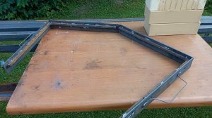 Удобная приспособа /шаблон/ для кладки кирпичного сто?