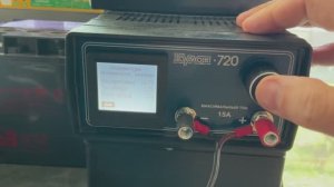 КУЛОН  720,  заряд  AGM  аккумулятора  17 Ач, классический заряд. Восстановленный.