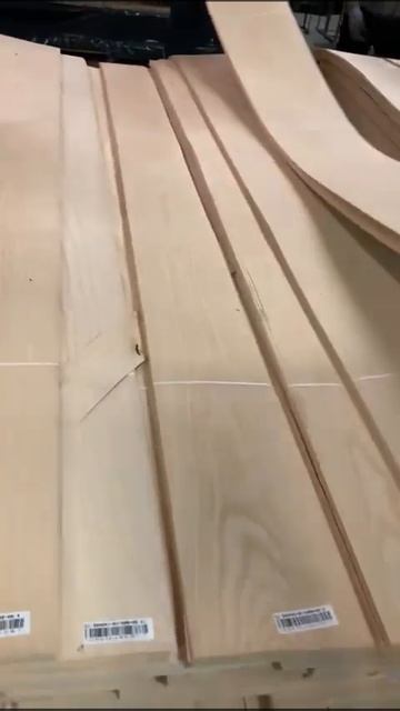 Шпон Ясень белый 0,6 мм смотреть онлайн