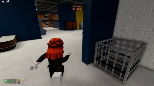 Даша играет в Roblox ( EVADE )
