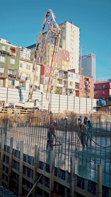 Завершена заливка фундамента жилого комплекса ONE смотреть онлайн