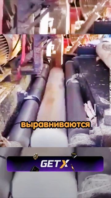 ОН ДЕМОНСТРИРУЕТ ПРОИЗВОДСТВО ФАНЕРЫ ИЗ ЛИСТОВ смотреть онлайн