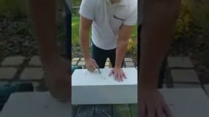 Монтаж окна с турбошурупом в газобетоне