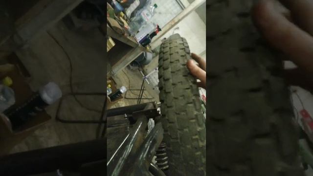 Исправил кривую ось на боковом прицепе Днепра смотреть онлайн