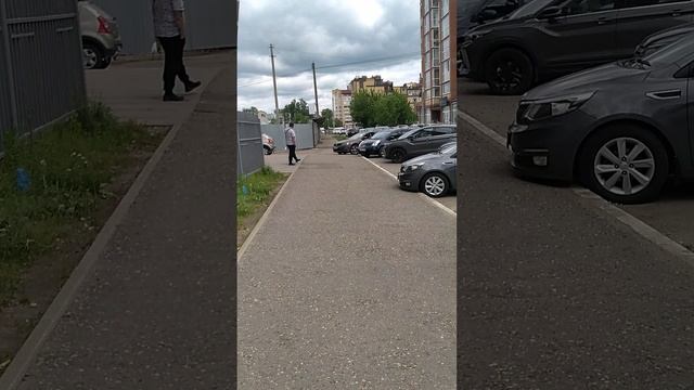 ПРИЕХАЛА ПО ДЕЛАМ смотреть онлайн