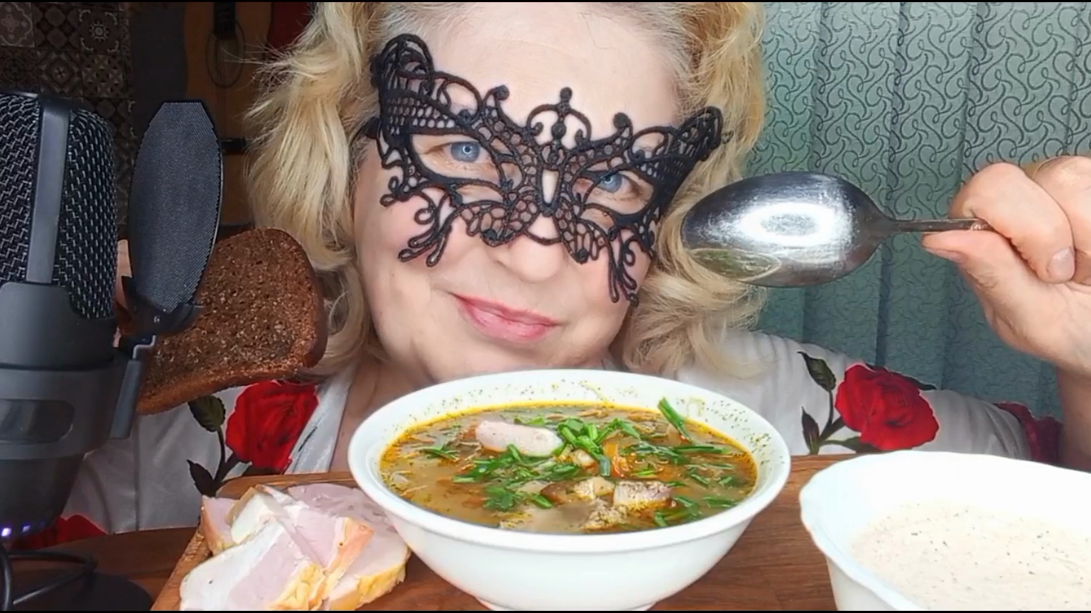 💥МУКБАНГ "МИНИ ОБЖОРЧИК" КУРИЦЫ НЕ ПОЖАЛЕЛА💥 смотреть онлайн