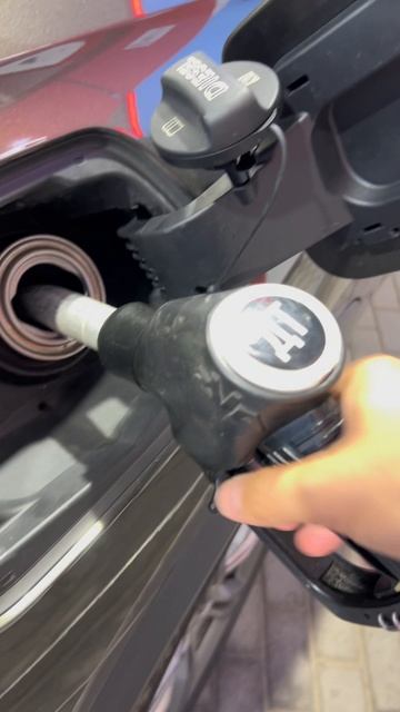 Заправка дизельного автомобиля - лотерея с АЗС смотреть онлайн