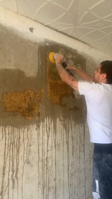 Как снимать быстро и легко старые газеты со стен из по? смотреть онлайн