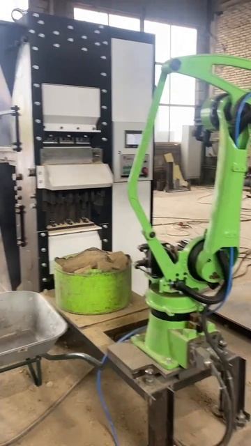 Робот укладчик кирпича!!! А зачем рабочие??? #shorts смотреть онлайн