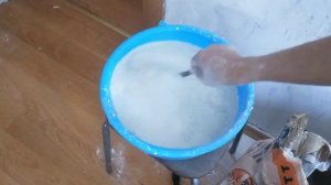 Как замешать шпаклёвку БЕЗ миксера (вручную)