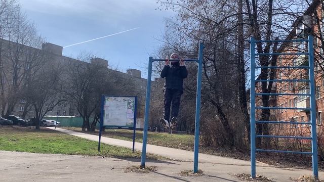 Кросс-тренинг для бегунов на длинные дистанции || Подтягивания на высокой перекладине :) смотреть онлайн