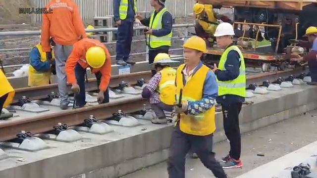 Строительство китайской высокоскоростной железной дороги смотреть онлайн