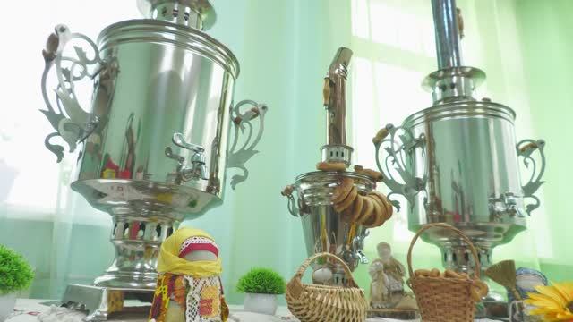 У самовара я и моя Маша смотреть онлайн