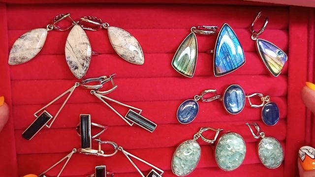 Каменная лавка( кольца и наборы в нейзильбере, кулоны 2 смотреть онлайн