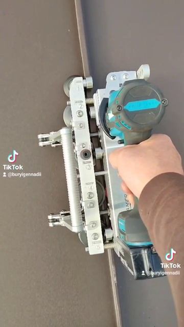 #кровля #крыша #вальц #кровельщик #двойнойвальц#жестян? смотреть онлайн