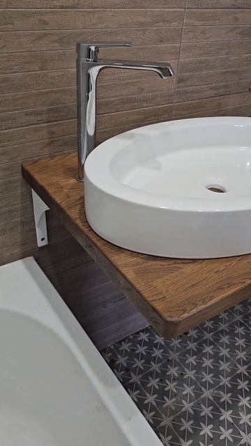 Столешница под умывальник. #дубдубом #мебельиздуба #ст смотреть онлайн