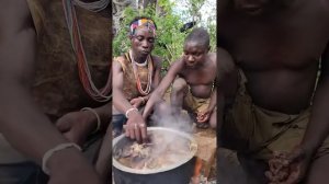 Племя бушменов, выжить в Африке