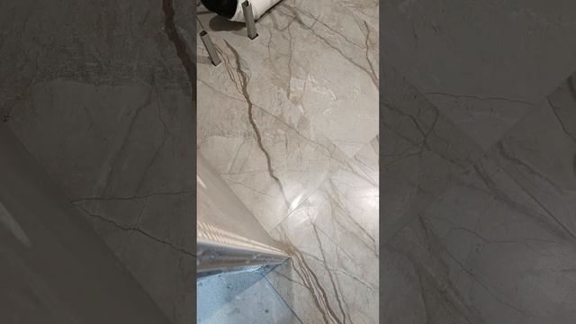 Эпоксидная затирка. Испачкал - оттёр. #дизайнинтерьера смотреть онлайн