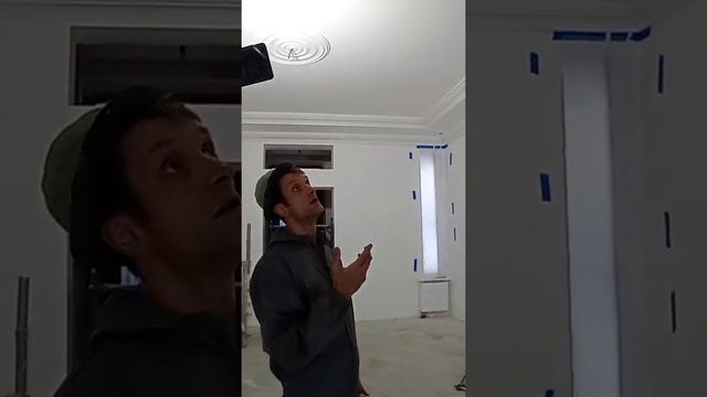 Покраска потолка в Котедже. начало. смотреть онлайн