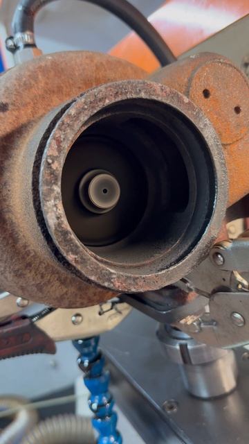 Турбина давит масло, даже в стенде образуется масляный туман смотреть онлайн