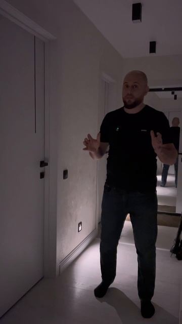 Ночной свет в коридоре #ремонтквартир #отделка #ремон смотреть онлайн