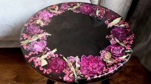 🌸 Стол из эпоксидной смолы с пионами — красота, застывшая в вечности 🌸