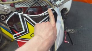 Как клеить наклейки ? Оклейка графикой Питбайк/Кросс/Э