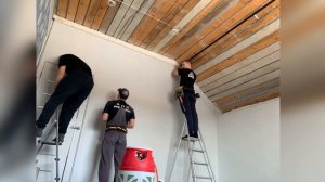 МОНТАЖ НАТЯЖНОГО ПОТОЛКА НА МАНСАРДНОЙ КРОВЛЕ