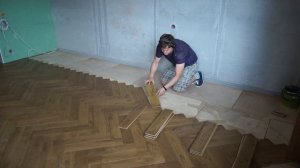 УКЛАДКА ИНЖЕНЕРНОЙ ДОСКИ АНГЛИЙСКАЯ ЕЛКА НА КЛЕИ