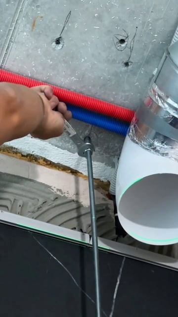 Установка кухонной вытяжки в натяжной потолок смотреть онлайн